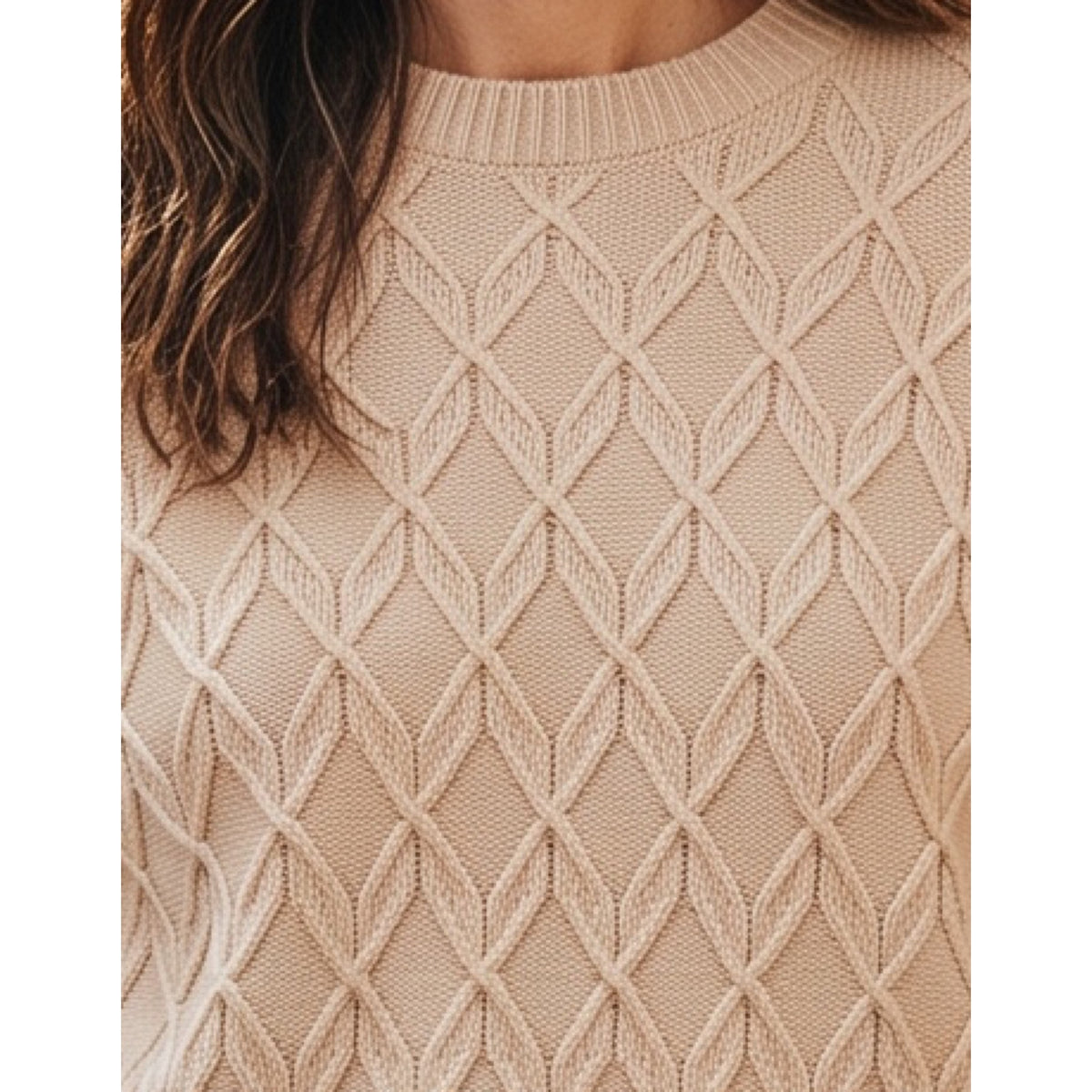 Jersey de punto con rombos en relieve primer plano - POLITA 14611365